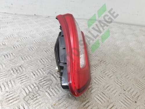 2020 TOYOTA YARIS REAR LIGHT OUTER RIGHT OFFSIDE
