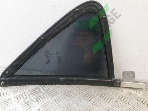 2005 SAAB 95 5 Door OFFSIDE RIGHT REAR QUARTER GLASS